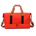 Borsa sportiva arancione con scomparto scarpe e tracolla regolabile - Arancione
