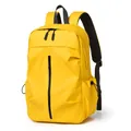 Zaino streetwear giallo con cerniere nere funzionali e spallacci in rete traspirante - giallo limone