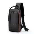 Bolso bandolera antirrobo impermeable para hombre con puerto USB y correa de malla - Marrón
