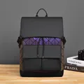 Mochila geométrica de diamantes con panel reflectante degradado púrpura y acabado mate - Iridiscente Geométrico