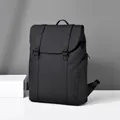 Sac à dos noir minimaliste imperméable avec rabat et sangles à double boucle - Noir