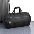 Borsa da viaggio nera opaca ad alta capacità con cerniere impermeabili e tracolla - Nero