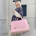 Bolsa de viaje rosa de gran capacidad con compartimento para zapatos y bandolera - Rosa