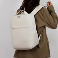 Sac à dos ordinateur beige minimaliste pour homme avec bretelles larges rembourrées - Blanc Cassé