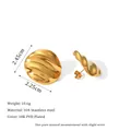 Detail van 18K vergulde roestvrijstalen golf oorbellen met afmetingen en gewichtsinfo - Golvende Schijfstijl (MSE0158-G) / Goud