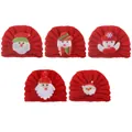 Fünferpack hellrote Weihnachts-Strickmützen für Babys mit festlichen Cartoon-Applikationen - Einheitsgröße / Gemischte Stilkollektion