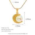 Collana luna in acciaio titanio con pendente di perla e placcatura oro 18K PVD - Stile Perla a Mezzaluna (MSNK0338-PJ6)