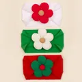 Details des 3er-Packs Baby-Weihnachtsstirnbänder mit großen gerippten Blüten - Rot Grün Weiß Blumen Set