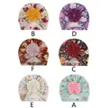 Mehrere Baby-Turban-Mützen mit Blumenmuster und großen Stoffblumen in einer Rasteransicht - 6-Farben-Mischstil