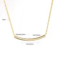 Collana minimalista in acciaio inossidabile placcato oro 18k con pendente a barra curva - Stile oro (NE239501G)