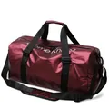 Bolso deportivo burdeos impermeable con acabado metálico brillante y correa de hombro - Rojo