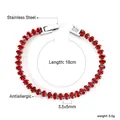 Detalle de pulsera tenis de gemas ovaladas rojas en acero inoxidable hipoalergénico - Rojo-Base de Plata (BR26820ES)