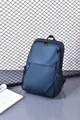 Mochila de viaje de nailon azul marino con detalles de cremallera amarilla moderna - Azul