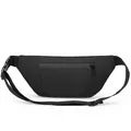 Riñonera deportiva negra impermeable con acabado mate y correa ajustable de hombre - Negro
