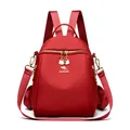 Zaino rosso in tessuto Oxford con logo canguro dorato e tracolla rimovibile - Misura Standard / Rosso