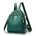 Zaino da donna verde scuro in tessuto oxford con logo a canguro dorato e zip in metallo - Misura Standard / Verde