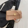 Borsa a mano minimalista in pelle PU beige con fibbia quadrata dorata in stile casual - Cachi