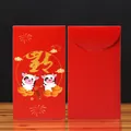 Enveloppes rouges avec bœufs cartoon et calligraphie dorée pour le Nouvel An Chinois - 6 pièces/paquet (9.5*17cm) / Vache de Bonne Fortune