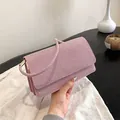 Chic pink sequin crossbody handbag with metallic chain for party and evening use - Pink