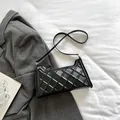 Borsa a tracolla minimalista in pelle PU nera con motivo a rombi trapuntati - Nero