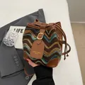 Retro bucket bag with teal and brown wave knit pattern and brown leather details - Coffee