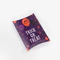 Violette Halloween-Geschenkbox in Kissenform mit Süßigkeiten-Motiv und Trick or Treat-Druck - Lila Ballon / 14*10*2.8cm
