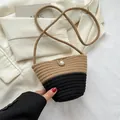 Bolso saco de punto bicolor caqui y negro con botón de perla y correa fina - Con Ornamento / Caqui Y Negro