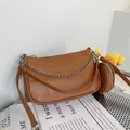 Καφέ τσάντα χιαστί μισοφέγγαρο από PU δέρμα με αλυσίδα και στρογγυλό πορτοφόλι - Καφέ