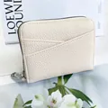 Beige lychee leather accordion card wallet with L-shaped zipper and V-stitched slot - White