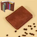 Schlanke braune Herren-Trifold-Geldbörse aus Vintage-Leder mit vielen Kartenfächern und Logo - Dreifach gefalteter Stil / Braun