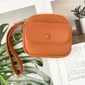 Portafoglio donna arancione in pelle martellata con zip e cinturino da polso comodo - Arancione