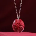 Ciondolo anatomico in resina rossa su catena in metallo argentato per feste di Halloween - Collana