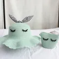 Dettaglio set cappello e borsa di paglia verde menta con ricamo ciglia e fiocco - Solo Borsa / 12x14cm / Occhi Chiusi - Verde Chiaro