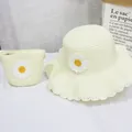 Detail of cream straw sun hat and matching floral pouch with daisy floral appliques - Size S - Children (52cm) / Single Hat / Daisy Patch - Cream White