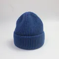 Bonnet en maille côtelée bleu foncé avec revers élégant pour couples en hiver froid - M (56-58cm) / Bleu clair