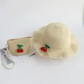 Set cappello di paglia beige e borsa coordinata con ciliegie rosse per bambine - Solo Borsa / 12x14cm / Ciliegia in Maglia - Beige