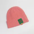 Rosa Strickmütze für Kinder mit grünem 1250-Smiley-Patch und dekorativem D-Ring - Einheitsgröße (48-52cm) / Wassermelonenrot