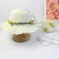 Cappello da sole in paglia a tesa larga e borsa a tracolla con api per bambini - Crema