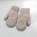 Plüschige Strickfäustlinge aus Kaninchenhaar in Altrosa mit elastischen Bündchen - S (Empfohlen 4-10 Jahre) / Camel