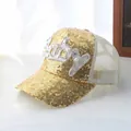 Berretto per bambini con paillettes dorate, retro a rete e scritta Baby con perle - Oro