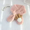 Schattige roze pluche kindersjaal met bruin rendiergewei en witte pompon details - Oudroze