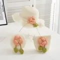 Set tre pezzi di cappello di paglia beige e borse coordinate con fiori di stoffa rosa - Bianco Latte-Camelia Rosa-Cappello Bambini
