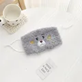 Chapeau ours en peluche gris avec écharpe et mitaines intégrées et broderie animale - Masque Facial Uniquement / Gris