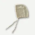 Creamy white plush knit bonnet with soft fleece texture and long ties for autumn winter - Off-white