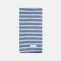Grey and white striped scarf made of 100% pure wool with a soft knitted texture - 160x20cm / Light Gray