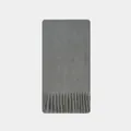 Écharpe en laine mélangée gris moyen avec finitions à franges et texture douce - 220x26cm / Gris clair