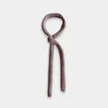 Weicher, altrosa Schal aus reiner Wolle mit schmalem, geknotetem Strickdesign - 170x10cm / Rosa