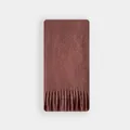 Sciarpa marrone rossastro scuro in lana alpaca con frange e consistenza morbida - Lampone / 210x26cm