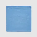 Hellblauer Schal aus 100% Schafwolle mit feiner Strickstruktur und Rippkante - 180x40cm / Hellblau