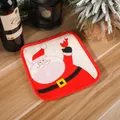 Salvamenteles de Navidad con Papá Noel y pájaro rojo con un borde festivo - Agarrador Papá Noel